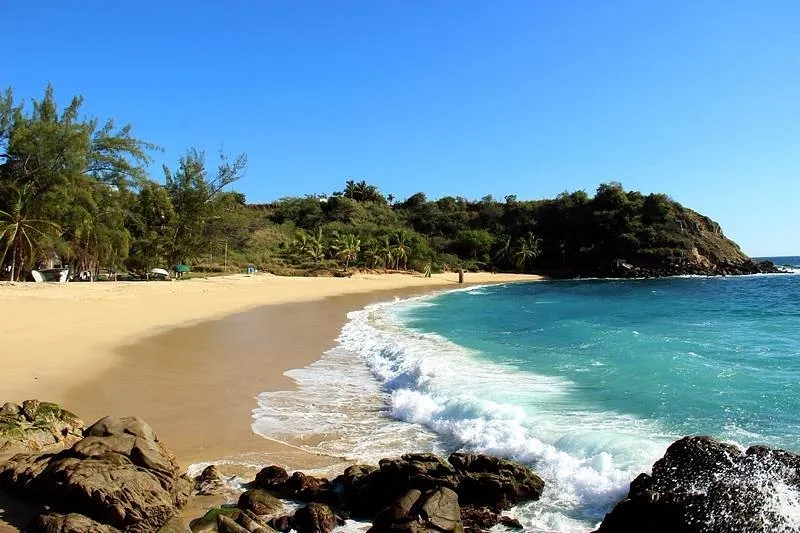 Playa Coral Cancún - Arena blanca y aguas turquesas