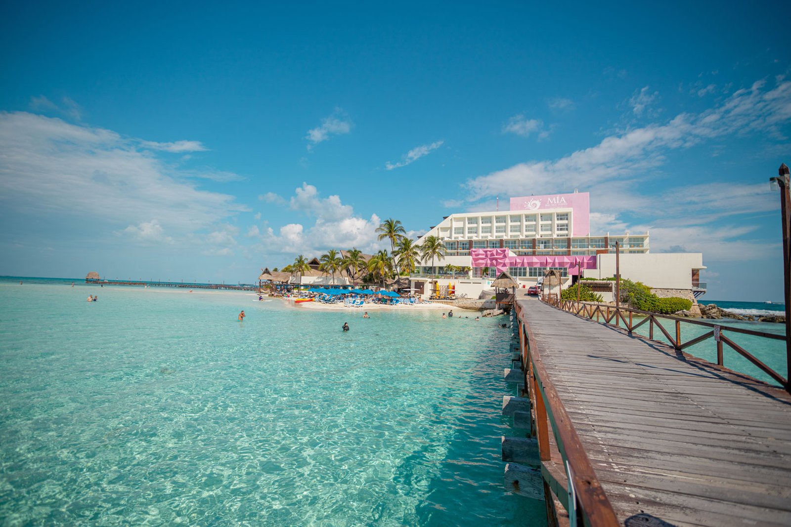 Atardecer espectacular en Playa Norte Isla Mujeres